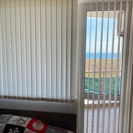 студио равда, първа линия- гледка море Apartamento