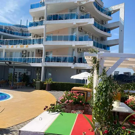 Apartamento студио равда, първа линия- гледка море